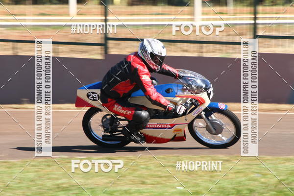 Buy your photos of the eventP na Tbua - Vintage Racing Brazil on Fotop