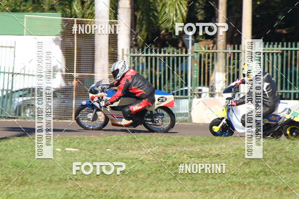 Buy your photos of the eventP na Tbua - Vintage Racing Brazil on Fotop