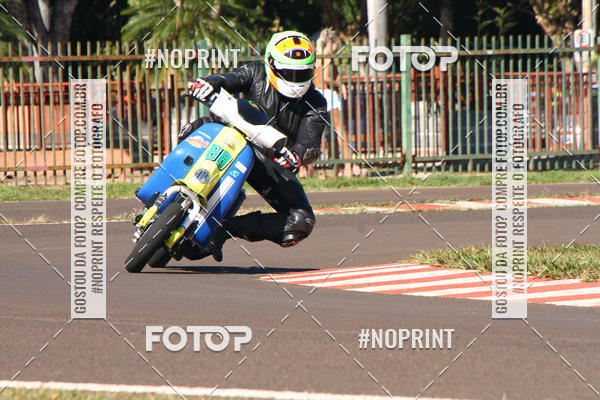 Buy your photos of the eventP na Tbua - Vintage Racing Brazil on Fotop