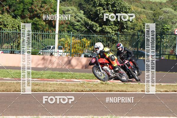 Buy your photos of the eventP na Tbua - Vintage Racing Brazil on Fotop