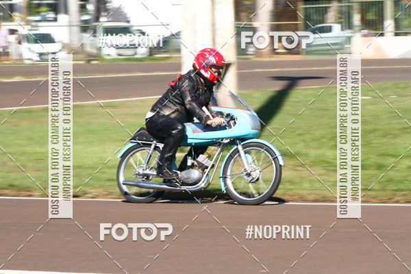 Buy your photos of the eventP na Tbua - Vintage Racing Brazil on Fotop