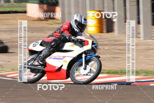 Buy your photos of the eventP na Tbua - Vintage Racing Brazil on Fotop