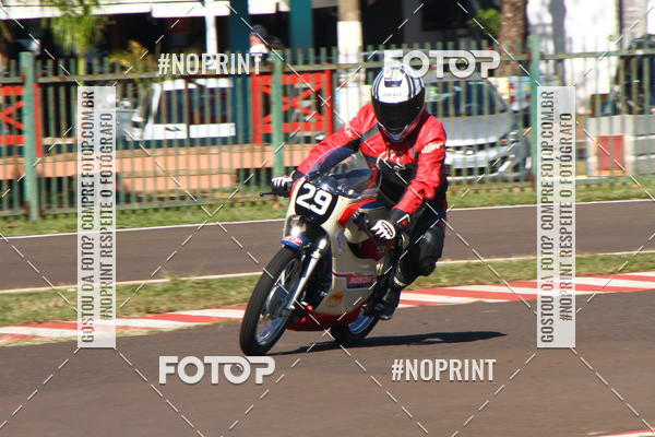 Buy your photos of the eventP na Tbua - Vintage Racing Brazil on Fotop