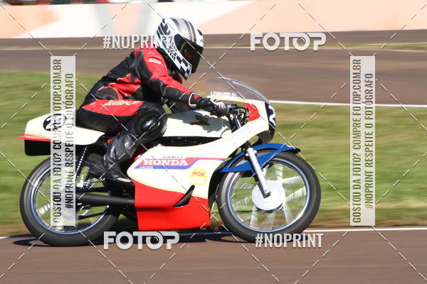Buy your photos of the eventP na Tbua - Vintage Racing Brazil on Fotop