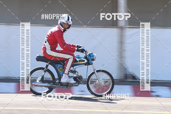 Buy your photos of the eventP na Tbua - Vintage Racing Brazil on Fotop