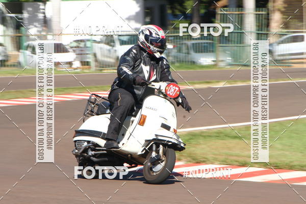 Buy your photos of the eventP na Tbua - Vintage Racing Brazil on Fotop