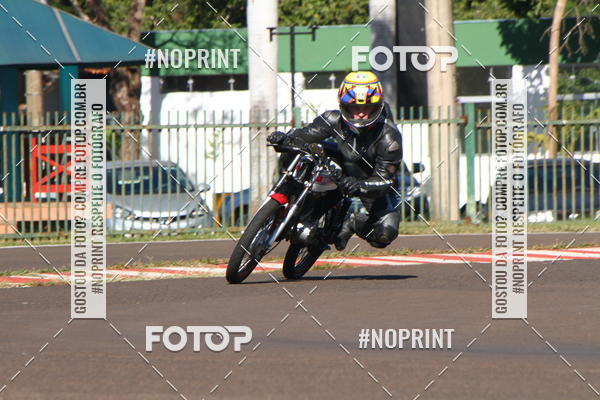 Buy your photos of the eventP na Tbua - Vintage Racing Brazil on Fotop