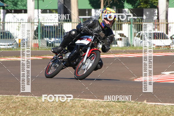 Buy your photos of the eventP na Tbua - Vintage Racing Brazil on Fotop