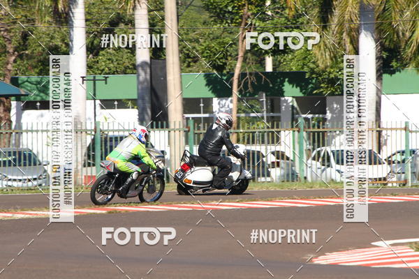 Buy your photos of the eventP na Tbua - Vintage Racing Brazil on Fotop