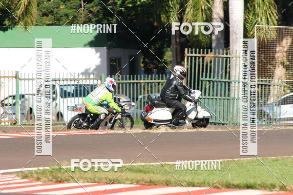 Buy your photos of the eventP na Tbua - Vintage Racing Brazil on Fotop