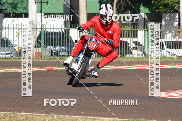Buy your photos of the eventP na Tbua - Vintage Racing Brazil on Fotop