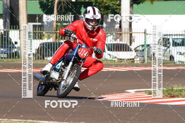 Buy your photos of the eventP na Tbua - Vintage Racing Brazil on Fotop