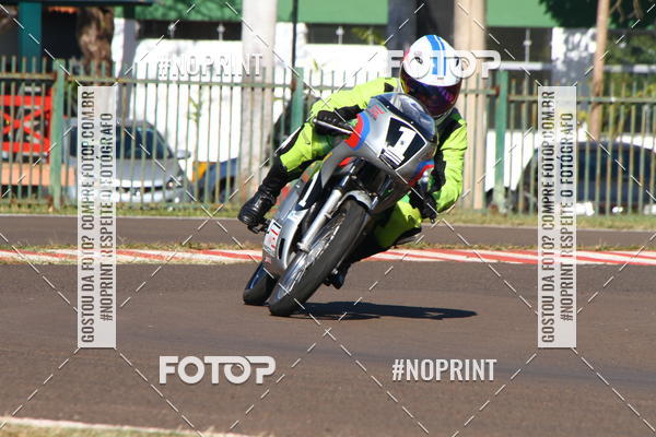 Buy your photos of the eventP na Tbua - Vintage Racing Brazil on Fotop