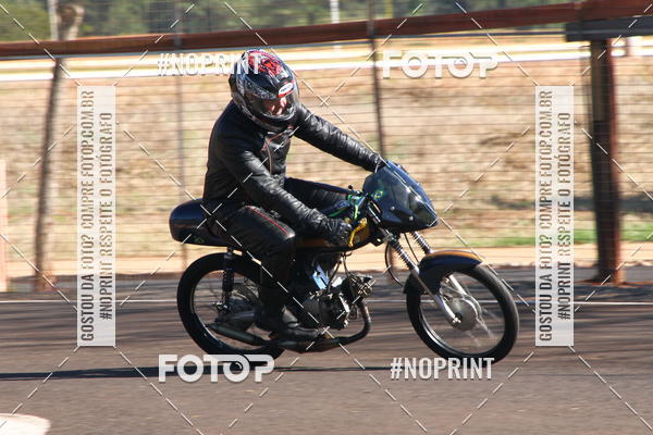 Buy your photos of the eventP na Tbua - Vintage Racing Brazil on Fotop