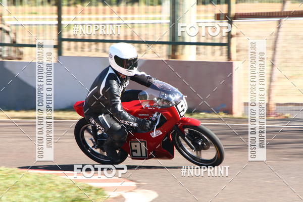 Buy your photos of the eventP na Tbua - Vintage Racing Brazil on Fotop