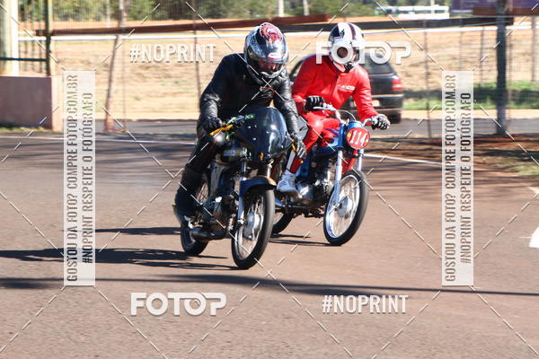 Buy your photos of the eventP na Tbua - Vintage Racing Brazil on Fotop
