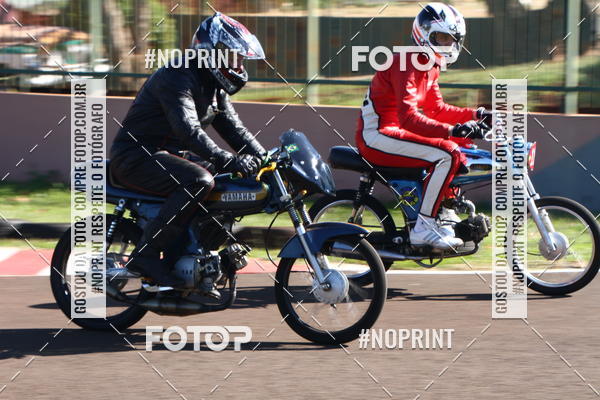 Buy your photos of the eventP na Tbua - Vintage Racing Brazil on Fotop