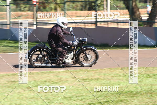 Buy your photos of the eventP na Tbua - Vintage Racing Brazil on Fotop