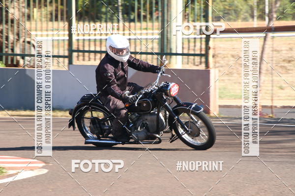 Buy your photos of the eventP na Tbua - Vintage Racing Brazil on Fotop