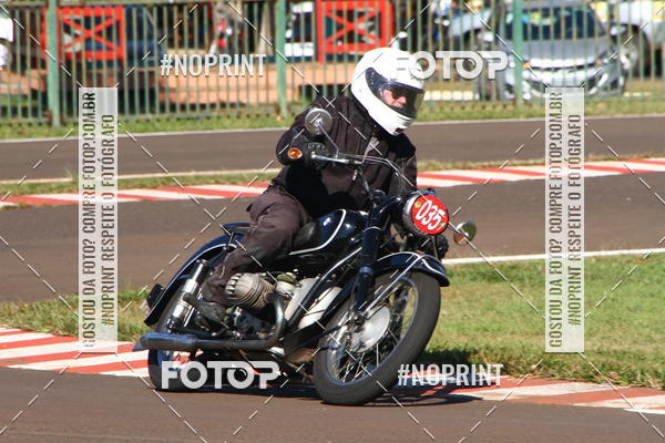 Buy your photos of the eventP na Tbua - Vintage Racing Brazil on Fotop