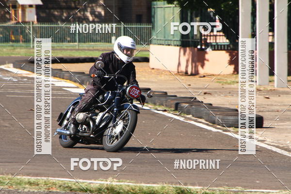 Buy your photos of the eventP na Tbua - Vintage Racing Brazil on Fotop