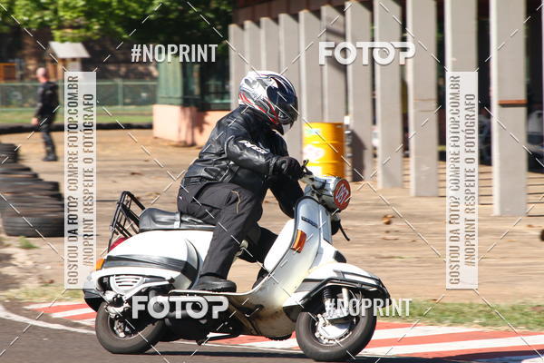 Buy your photos of the eventP na Tbua - Vintage Racing Brazil on Fotop