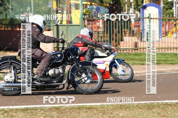 Buy your photos of the eventP na Tbua - Vintage Racing Brazil on Fotop