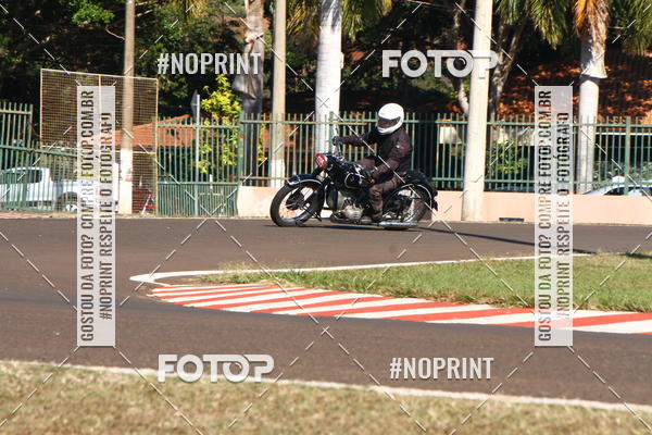 Buy your photos of the eventP na Tbua - Vintage Racing Brazil on Fotop