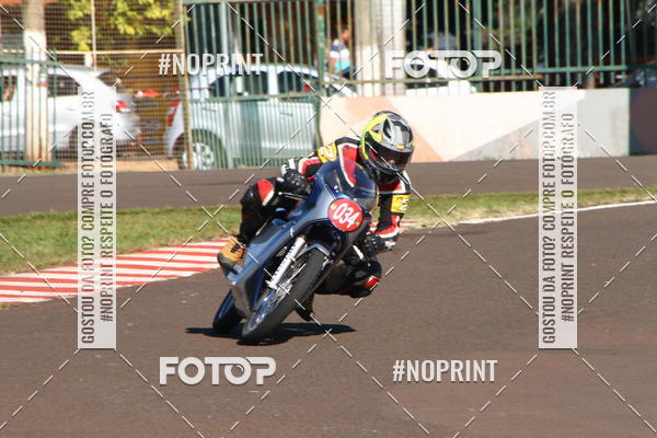 Buy your photos of the eventP na Tbua - Vintage Racing Brazil on Fotop
