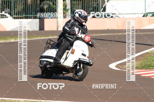 Buy your photos of the eventP na Tbua - Vintage Racing Brazil on Fotop