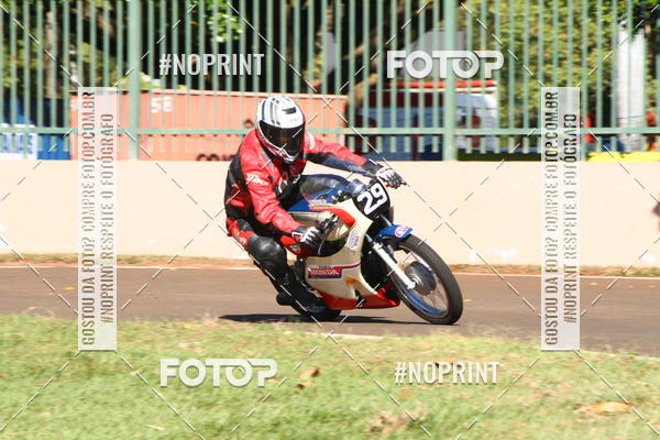 Buy your photos of the eventP na Tbua - Vintage Racing Brazil on Fotop