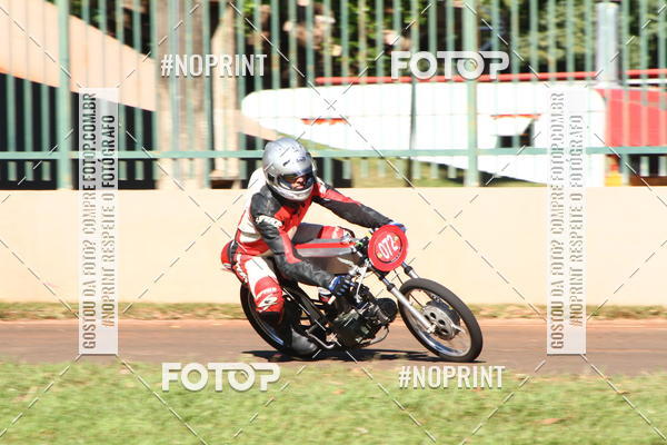 Buy your photos of the eventP na Tbua - Vintage Racing Brazil on Fotop