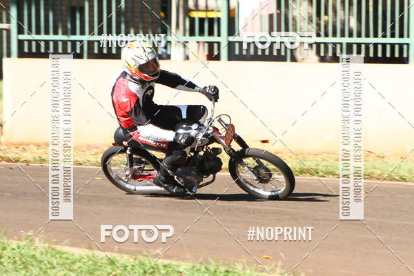 Buy your photos of the eventP na Tbua - Vintage Racing Brazil on Fotop