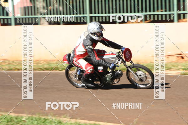 Buy your photos of the eventP na Tbua - Vintage Racing Brazil on Fotop
