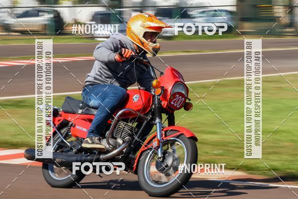 Buy your photos of the eventP na Tbua - Vintage Racing Brazil on Fotop