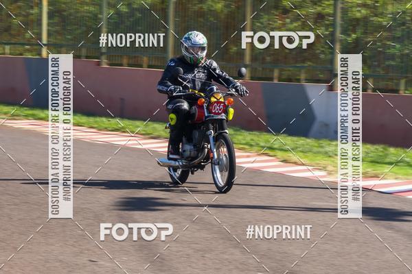 Buy your photos of the eventP na Tbua - Vintage Racing Brazil on Fotop