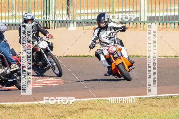 Buy your photos of the eventP na Tbua - Vintage Racing Brazil on Fotop