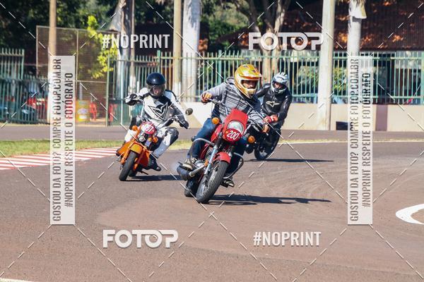 Buy your photos of the eventP na Tbua - Vintage Racing Brazil on Fotop