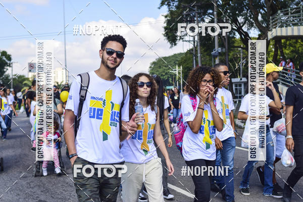Buy your photos of the eventMarcha pra jesus  on Fotop