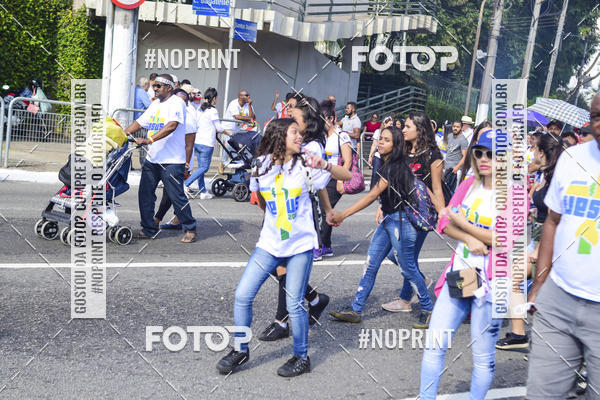 Buy your photos of the eventMarcha pra jesus  on Fotop