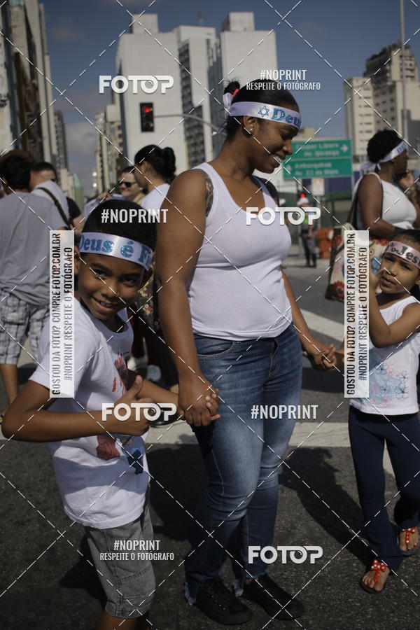 Buy your photos of the eventMarcha pra jesus  on Fotop