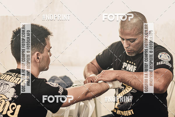 Buy your photos of the eventMUAY THAI FIGHT PRO on Fotop