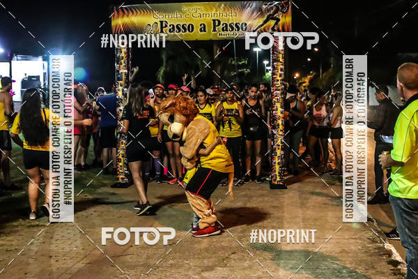 Compre as suas fotos do eventoNOITE DAS MULHERES - Passo a passo no Fotop
