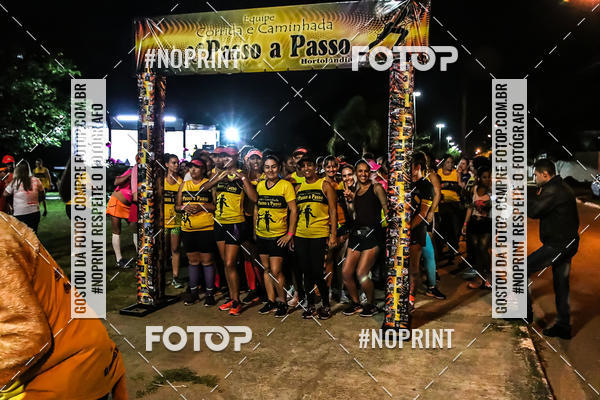 Compre as suas fotos do eventoNOITE DAS MULHERES - Passo a passo no Fotop
