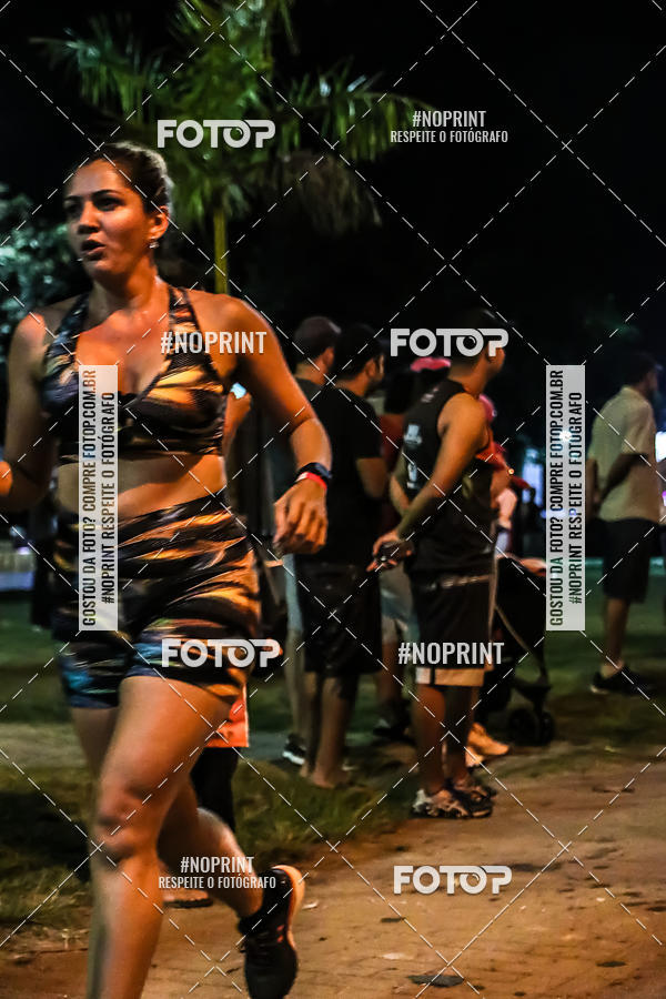 Compre as suas fotos do eventoNOITE DAS MULHERES - Passo a passo no Fotop