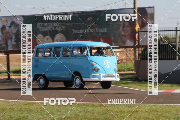 Achetez vos photos de l'vnementKing Kombi - P na Tbua sur Fotop