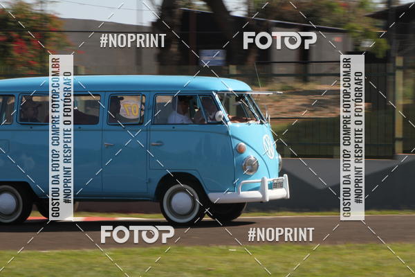 Achetez vos photos de l'vnementKing Kombi - P na Tbua sur Fotop
