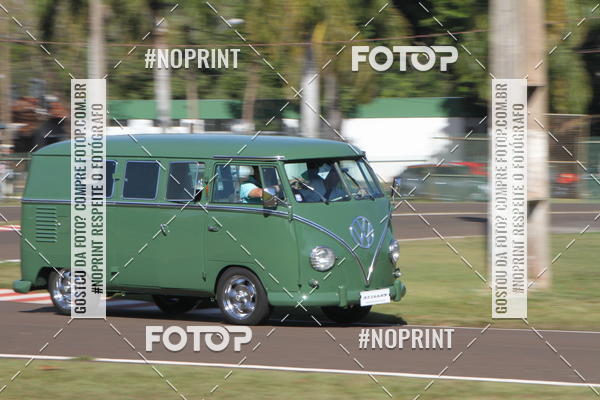 Achetez vos photos de l'vnementKing Kombi - P na Tbua sur Fotop