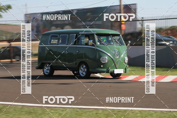 Achetez vos photos de l'vnementKing Kombi - P na Tbua sur Fotop