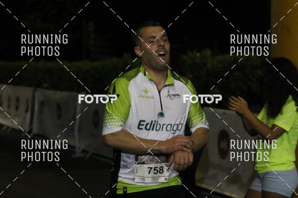 Buy your photos of the eventCORRIDA S�O JO�O BRAGA 2019 on Fotop